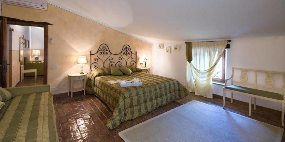 Отель Fattoria Di Vibio Monte Castello di Vibio Экстерьер фото